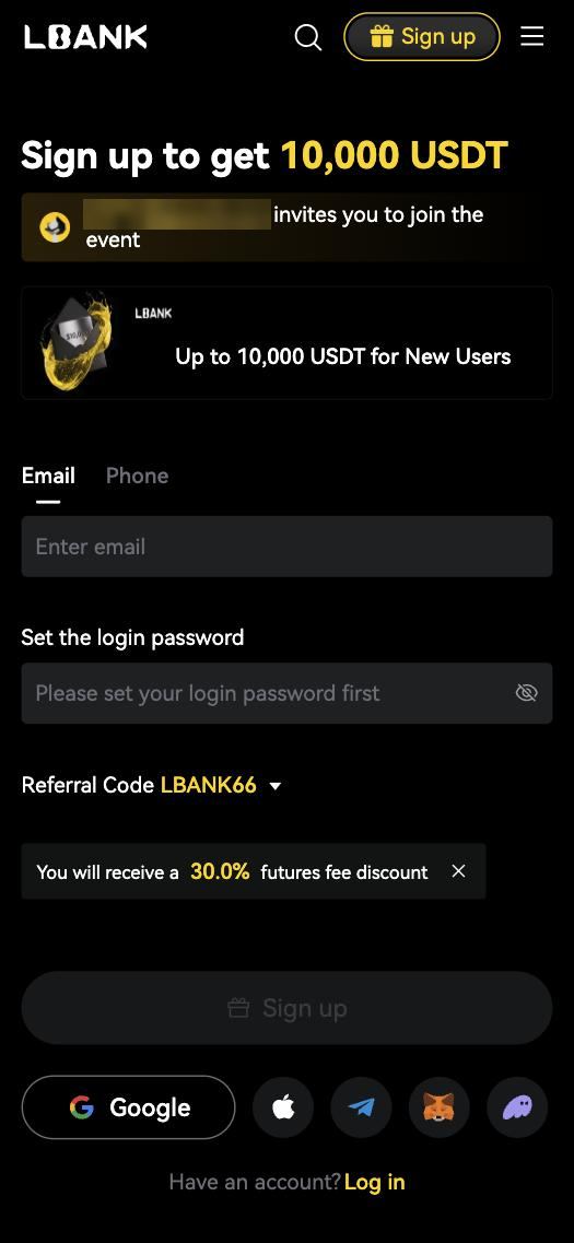 LBank 英文注册页：Email 和 Phone 两个标签，Enter email 输入框，Set the login password 密码框，Referral Code LBANK66，futures fee discount 提示，Sign up 按钮